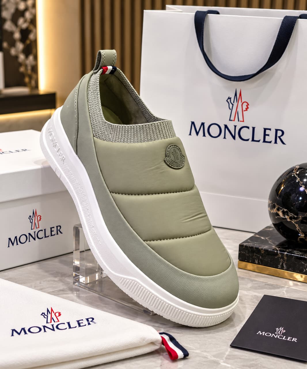 Top Class Lightweight Quilted Shoes