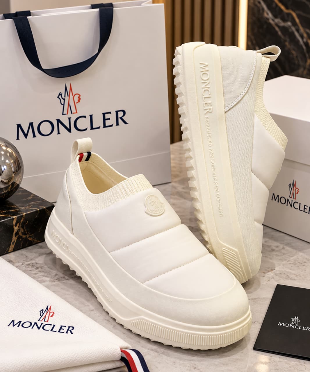 Top Class Lightweight Quilted Shoes