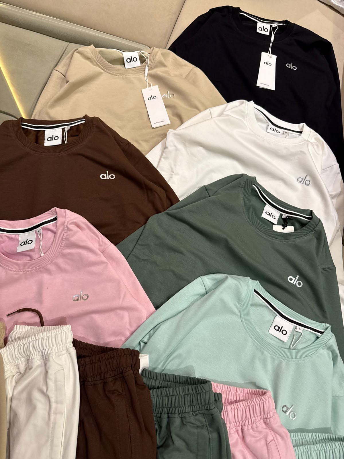 Unisex Premium Fleece Long-Sleeve Sweatshirt & Joggers Co-ord Set