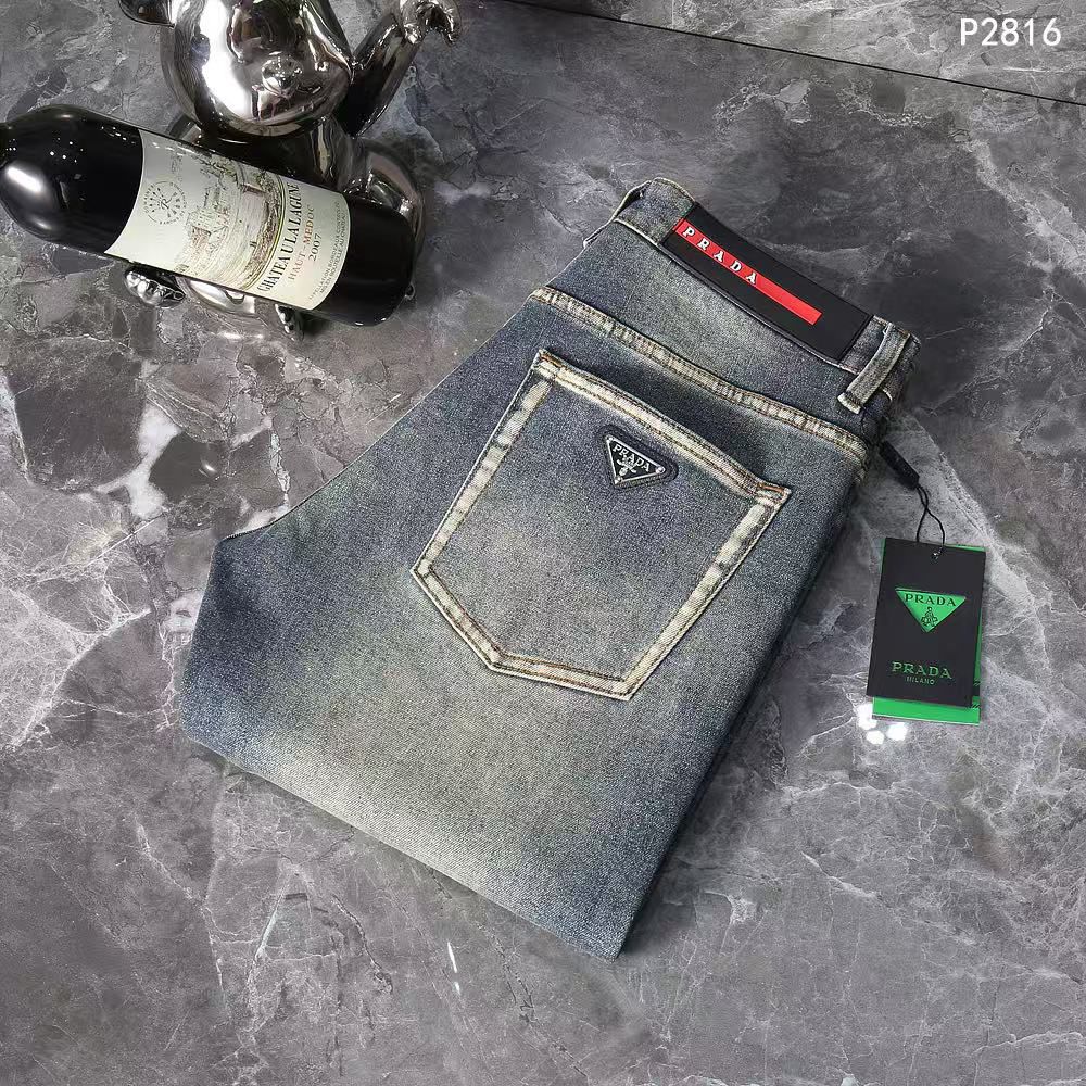 Full-Length Relaxed Fit Jeans for Men | Designer Pocket Detailing