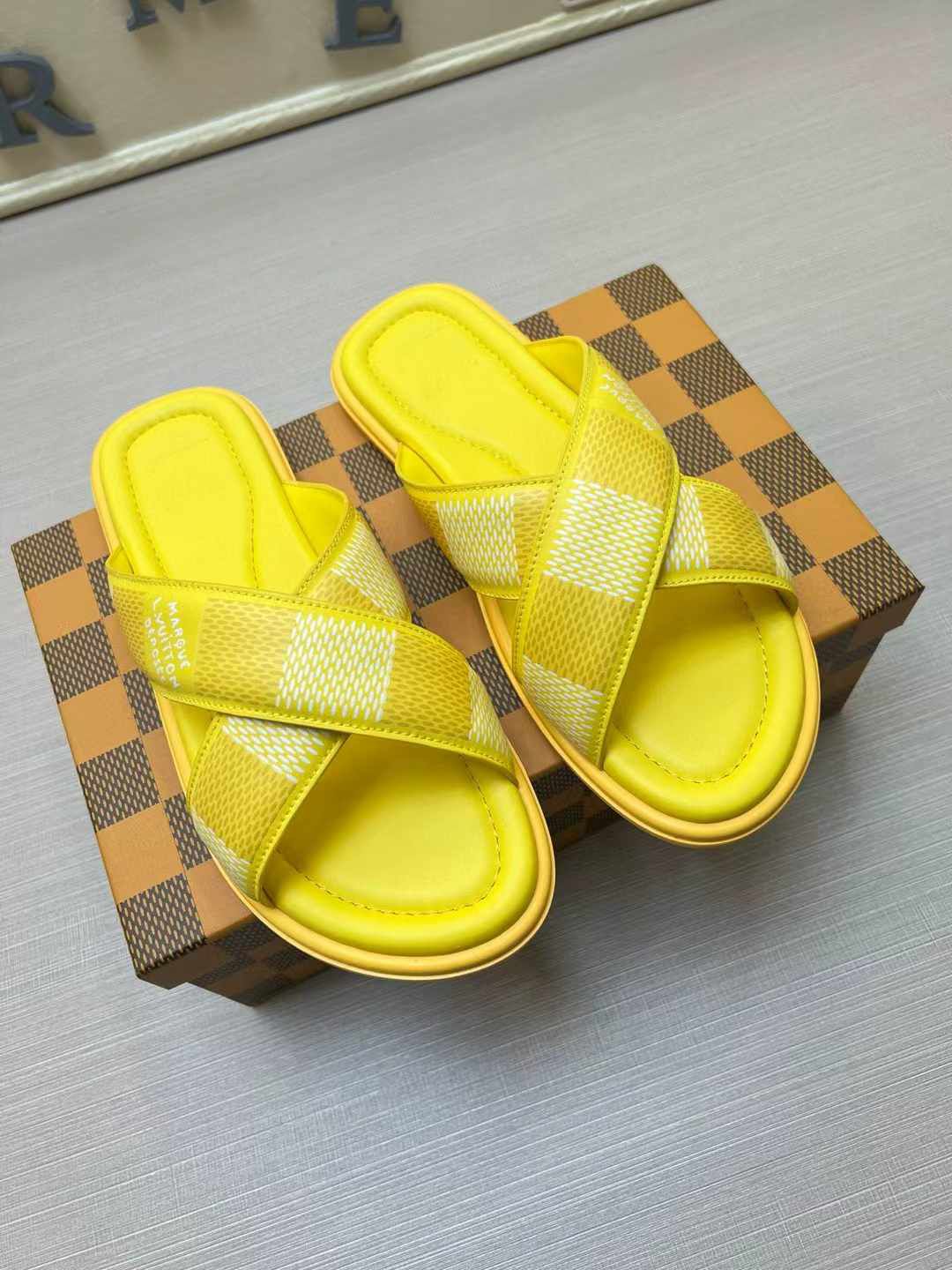 LV Venice Mule – Damier Lambskin Crossover Sandals (Prefall 2024 Collection)