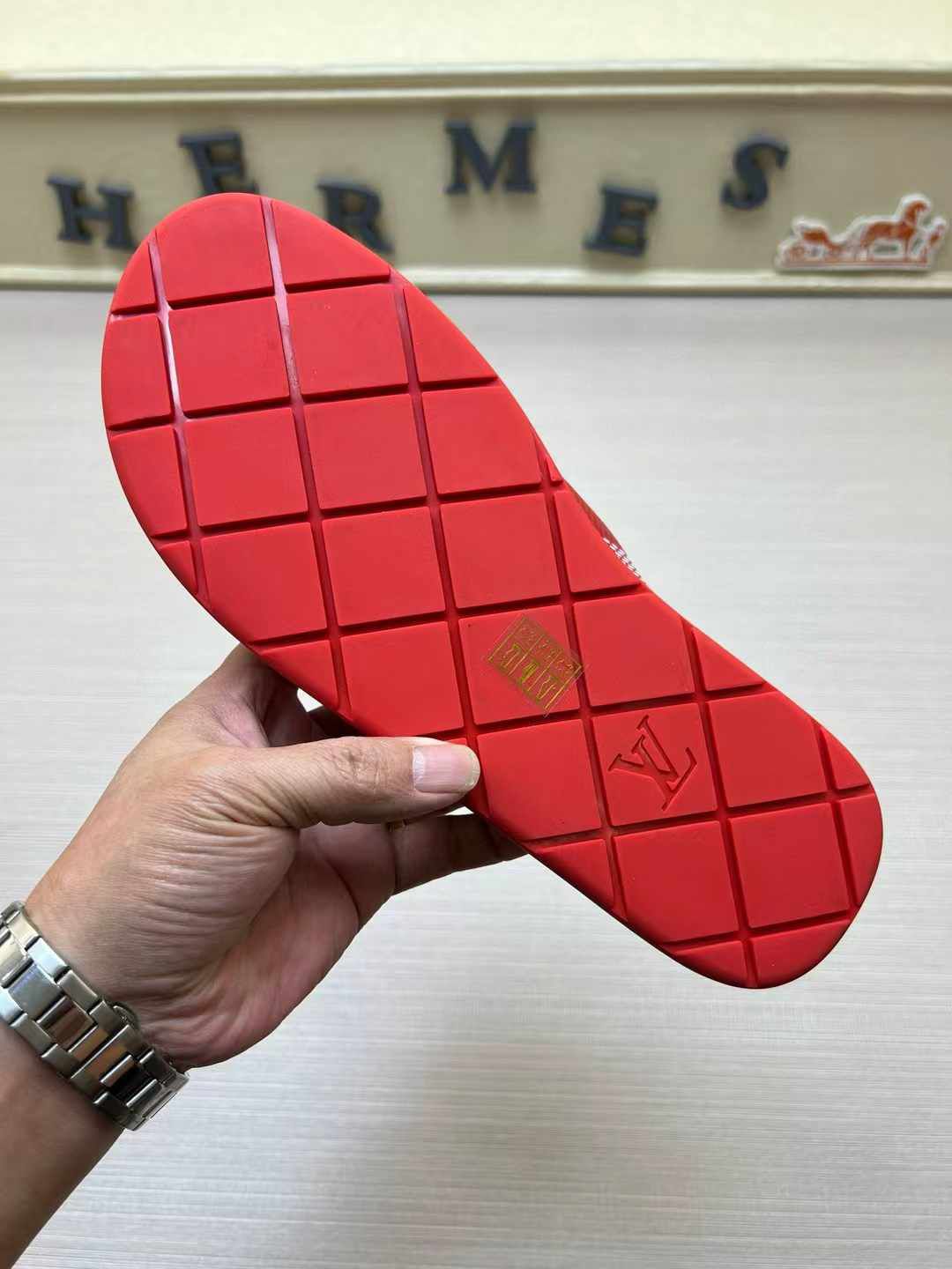 LV Venice Mule – Damier Lambskin Crossover Sandals (Prefall 2024 Collection)