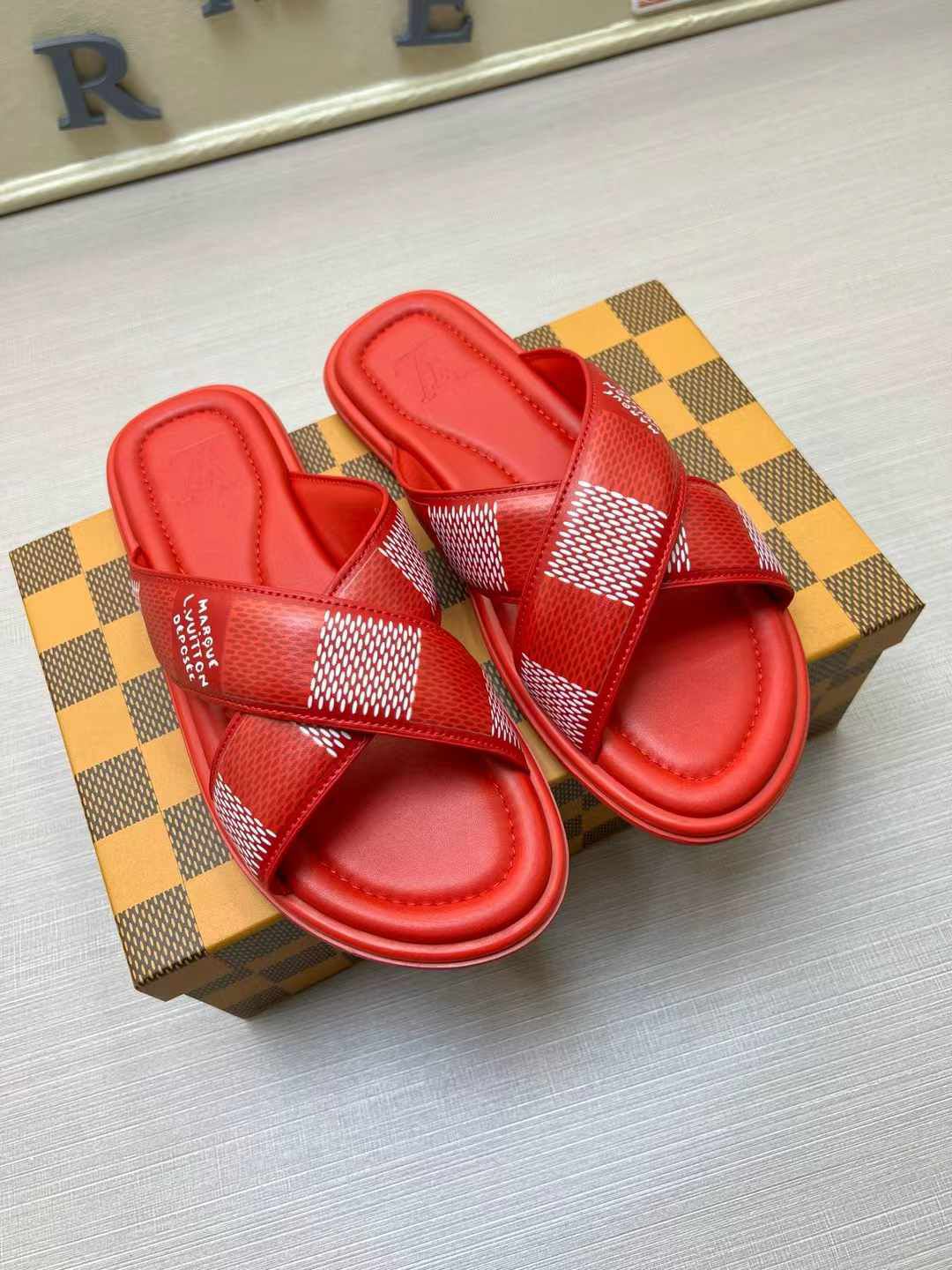 LV Venice Mule – Damier Lambskin Crossover Sandals (Prefall 2024 Collection)