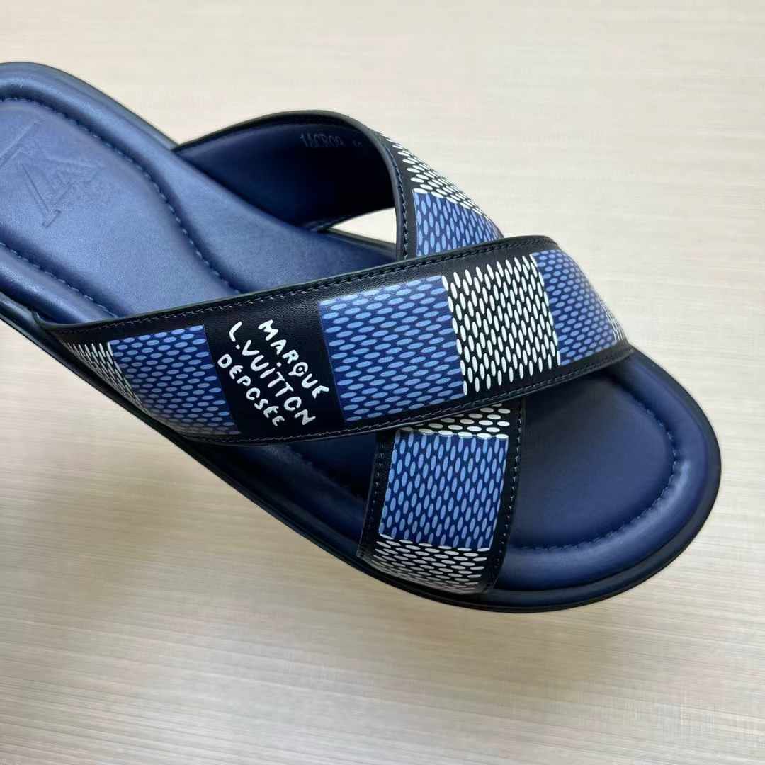 LV Venice Mule – Damier Lambskin Crossover Sandals (Prefall 2024 Collection)