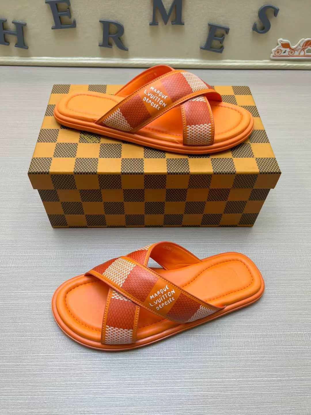 LV Venice Mule – Damier Lambskin Crossover Sandals (Prefall 2024 Collection)