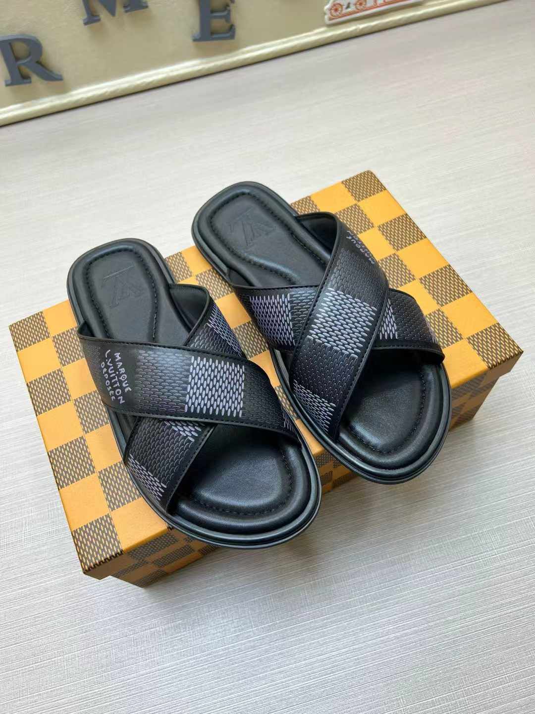 LV Venice Mule – Damier Lambskin Crossover Sandals (Prefall 2024 Collection)