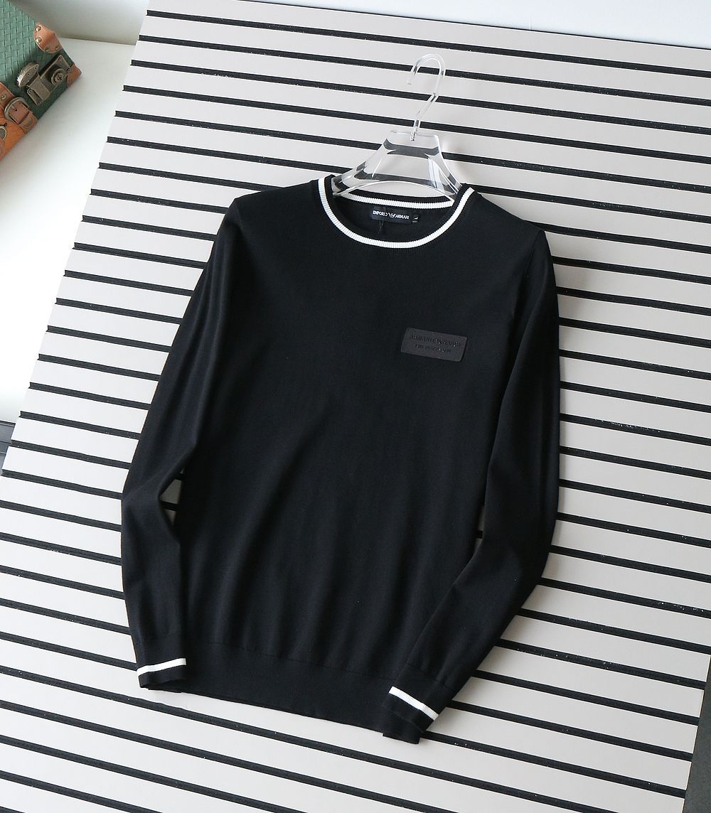 Men’s Premium Knitted Solid Full Sleeves Crew Neck T-Shirt with Piping – Contemporary Fit