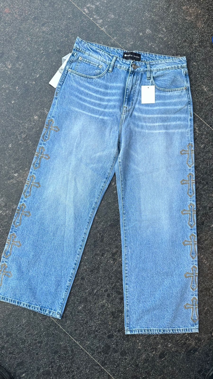 Men’s Relaxed Fit Full Length Fixed Waist Jeans with Side Embroidery – Regular Wear