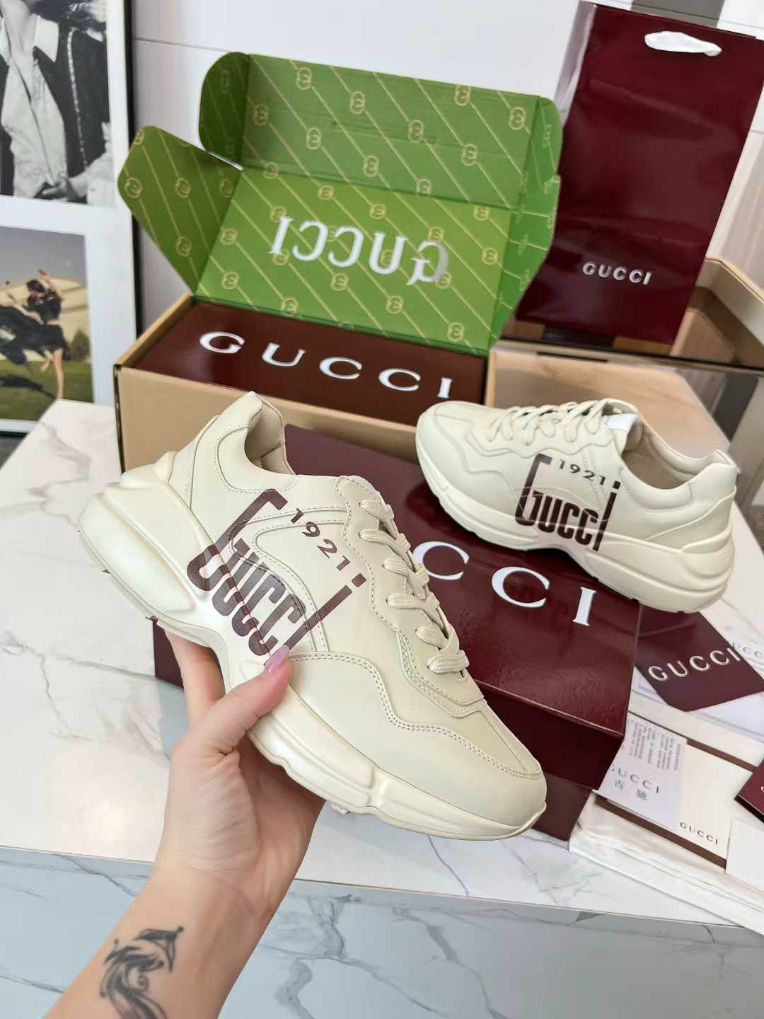 Gucci Rhyton 1921 Beige Sneakers