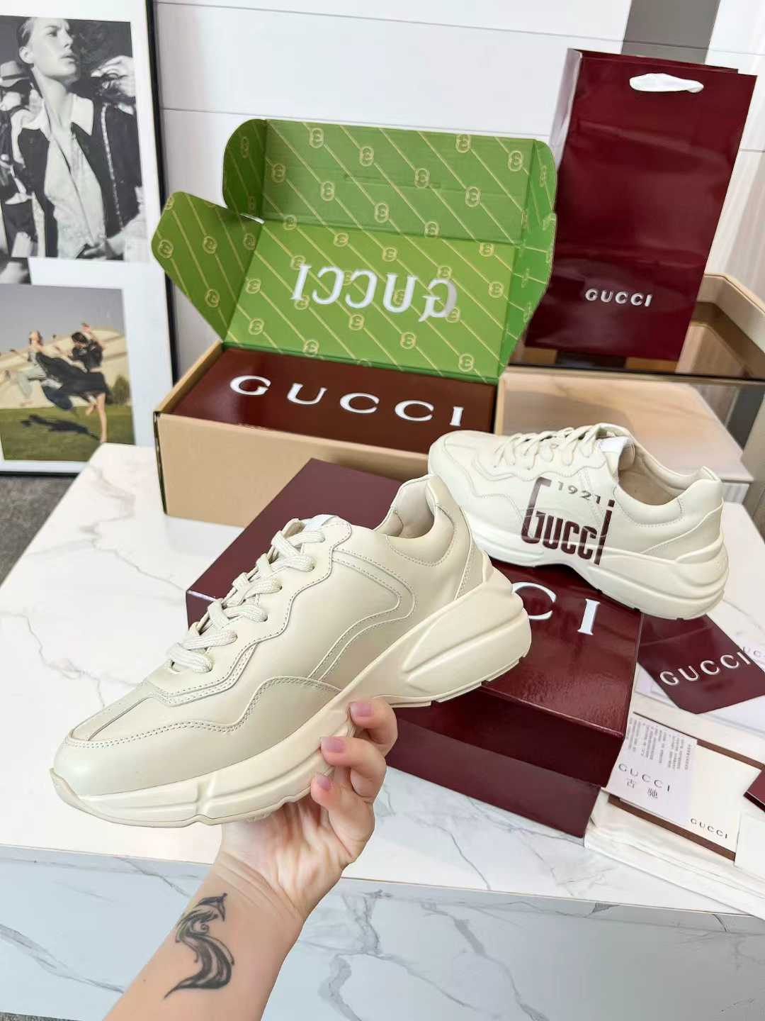 Gucci Rhyton 1921 Beige Sneakers