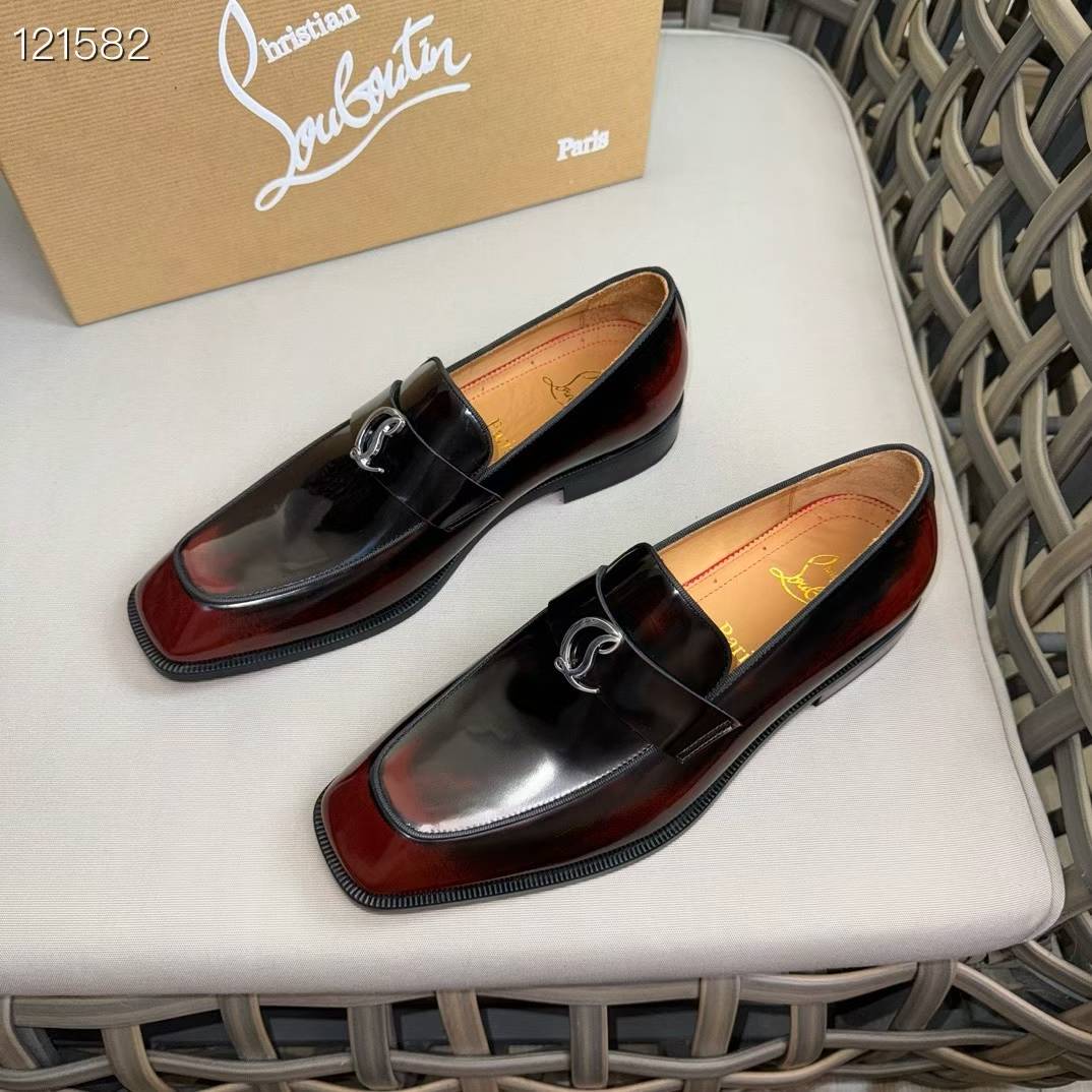 Gradient Gloss Men’s Loafers