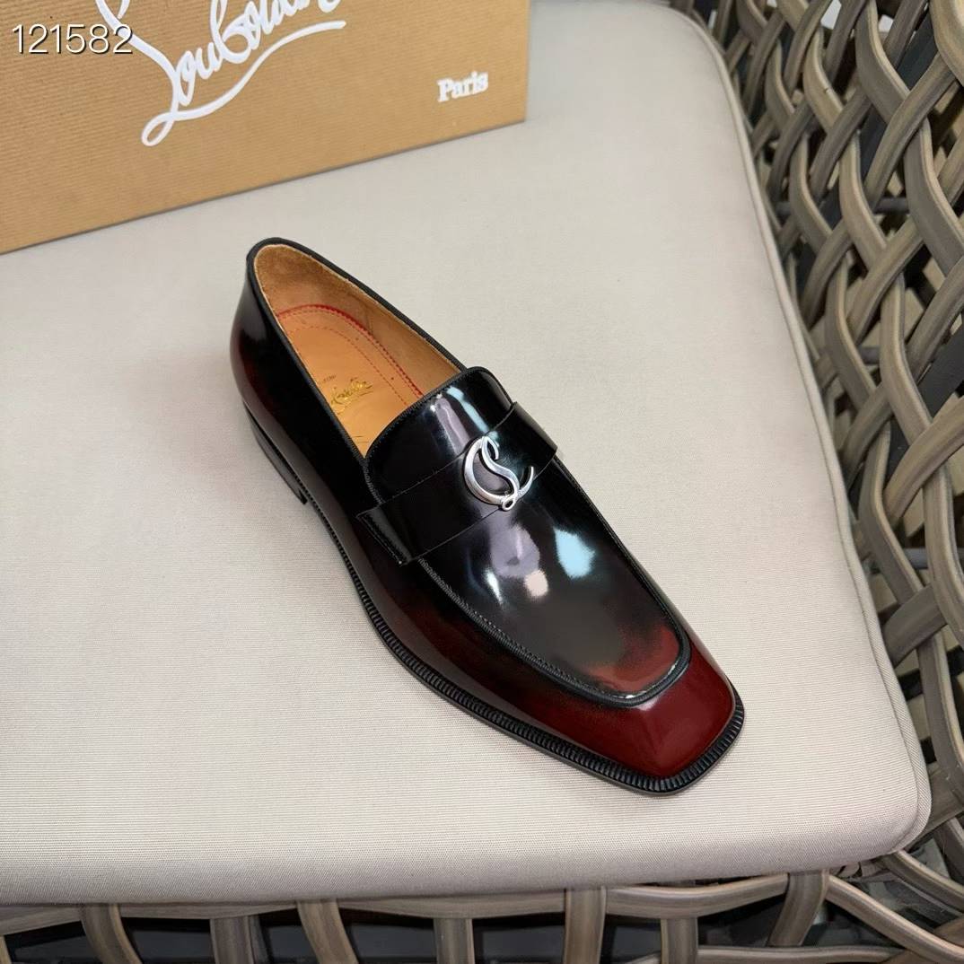 Gradient Gloss Men’s Loafers