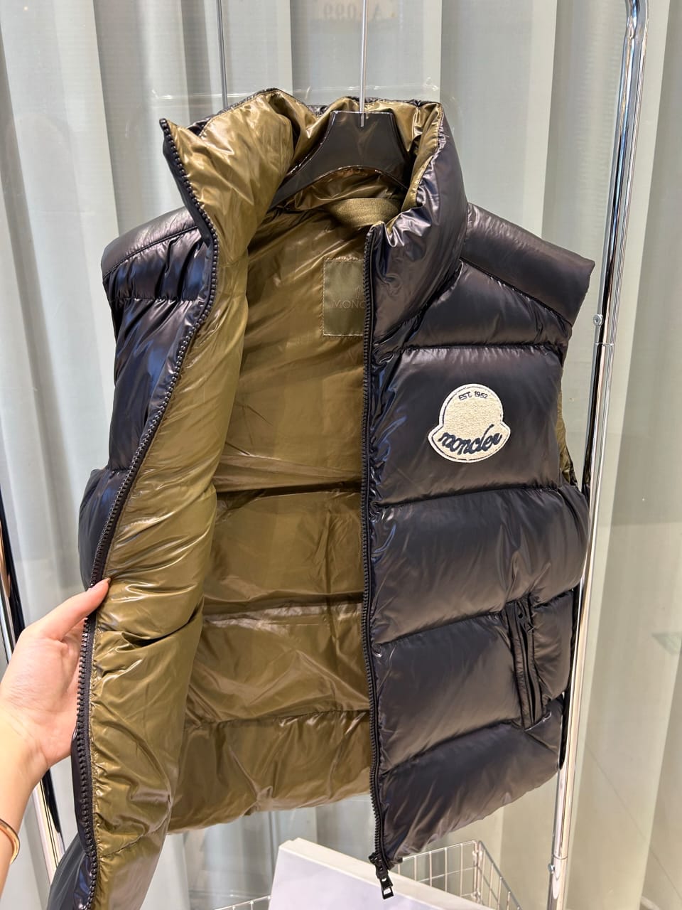Moncler Lipsi Down Vest – Black & White