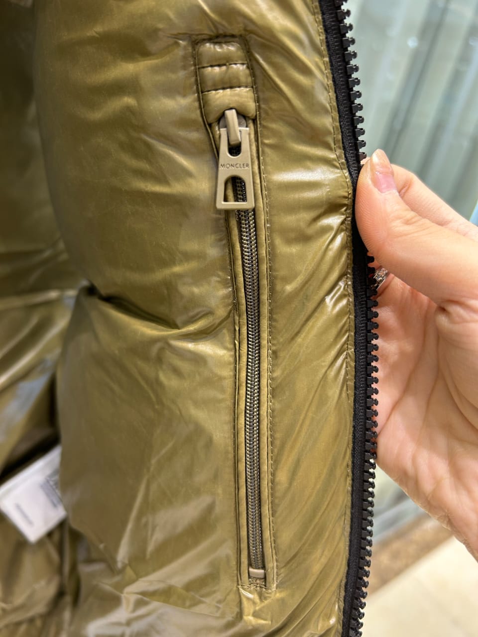 Moncler Lipsi Down Vest – Black & White