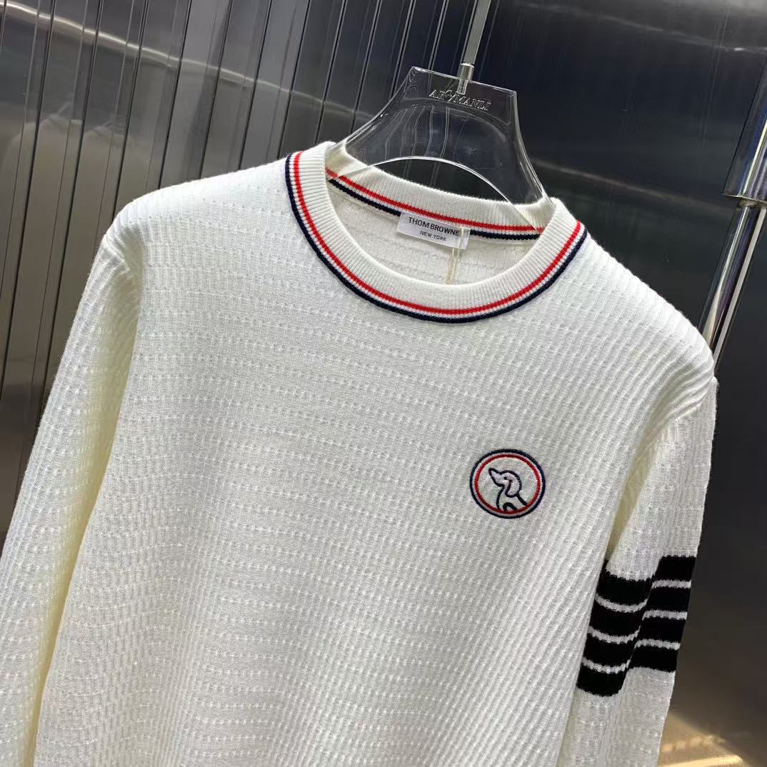Classic Solid Full Sleeve Sweatshirt