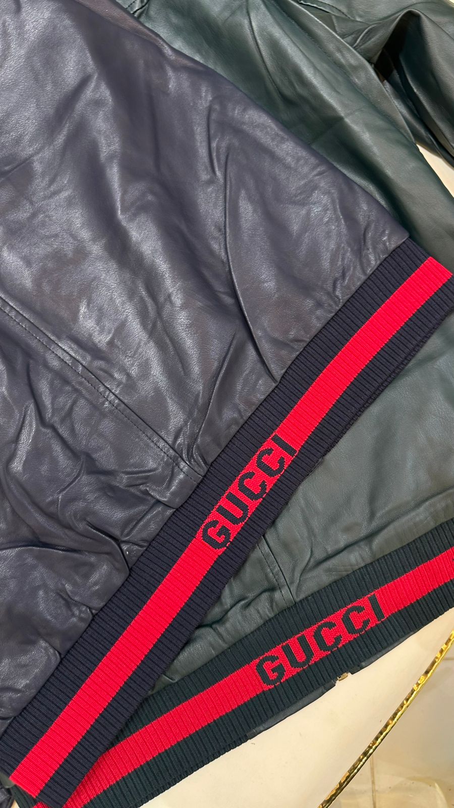 Classic Leather Jacket with Two Front Pockets