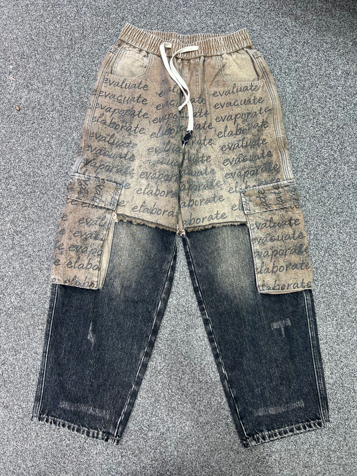 Urban Script Cargo Jeans