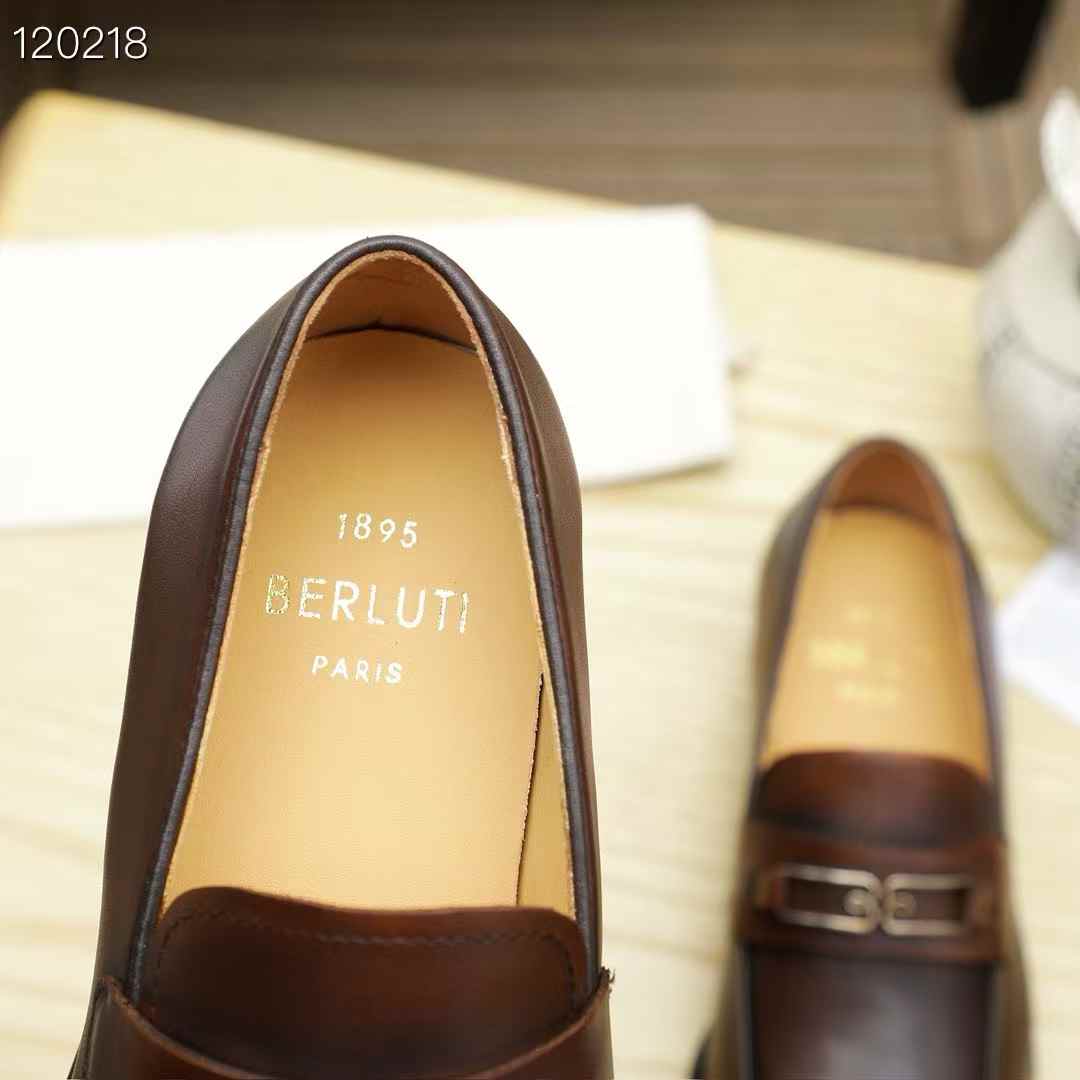 Classic Leather Luxe Loafers