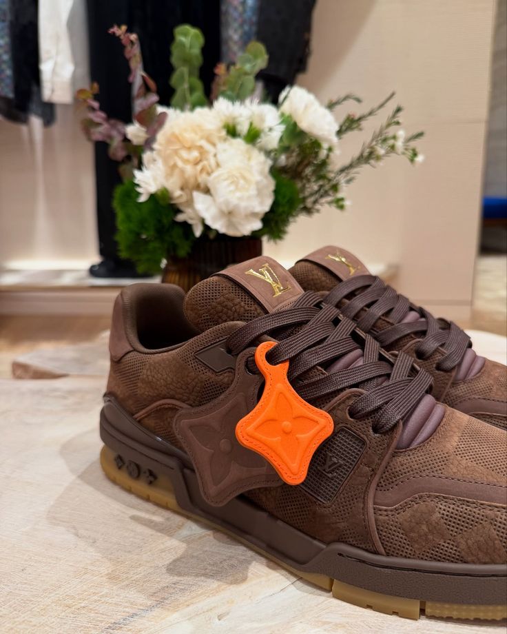 Elite Suede Street Sneakers