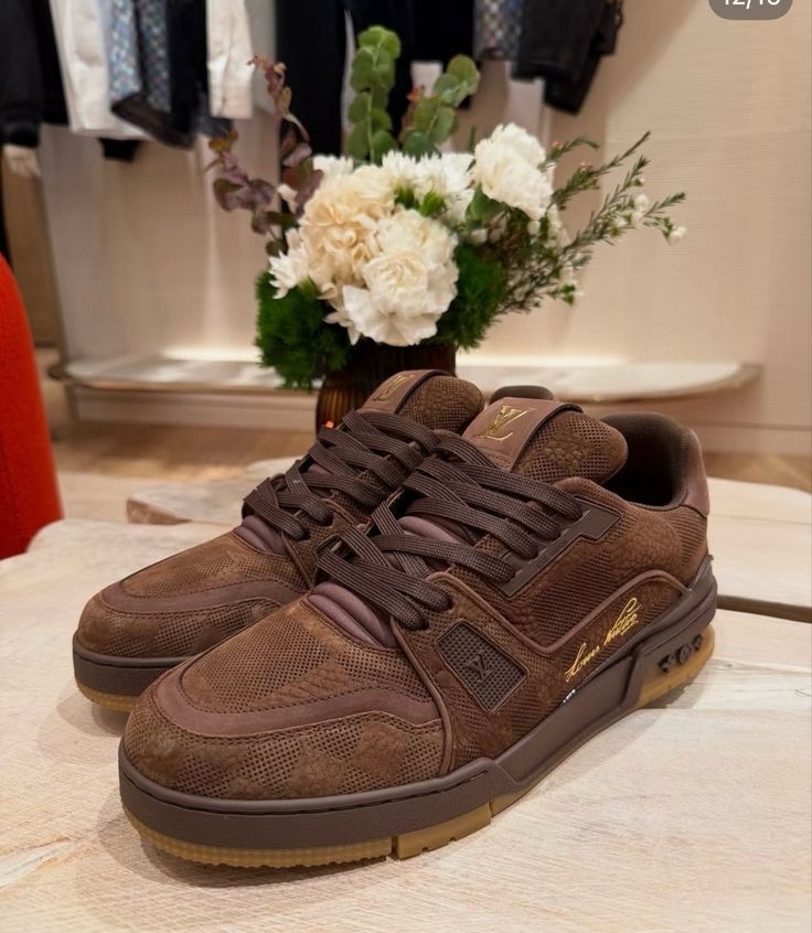Elite Suede Street Sneakers