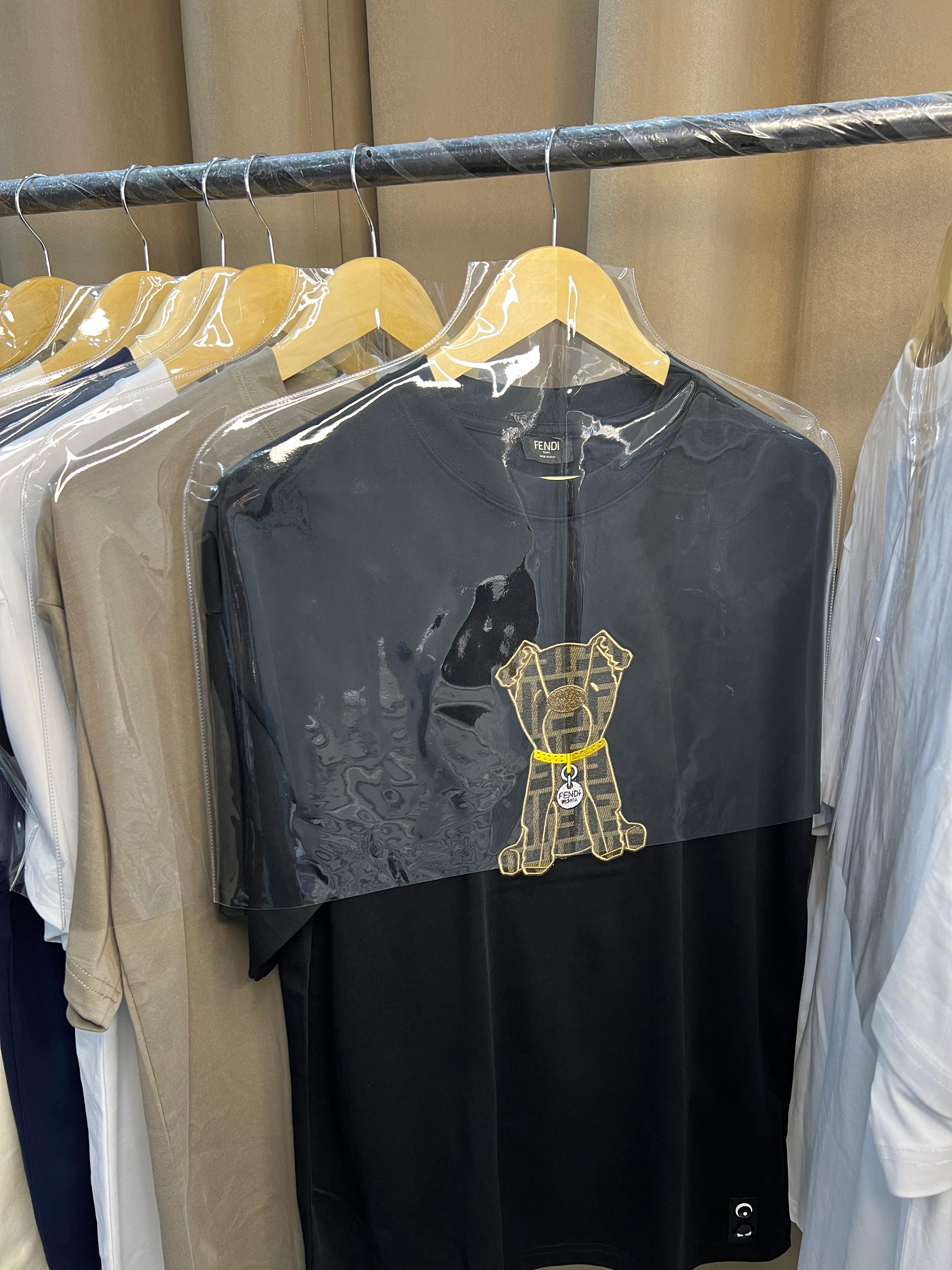 Dog Embroidery T-Shirt