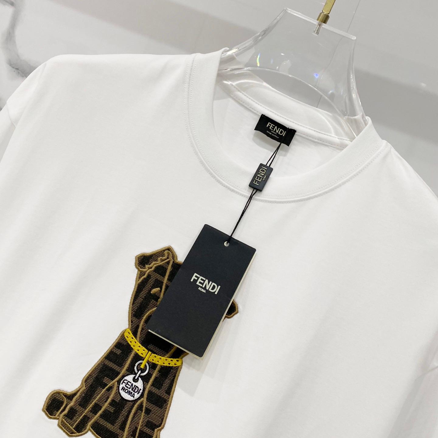 Dog Embroidery T-Shirt