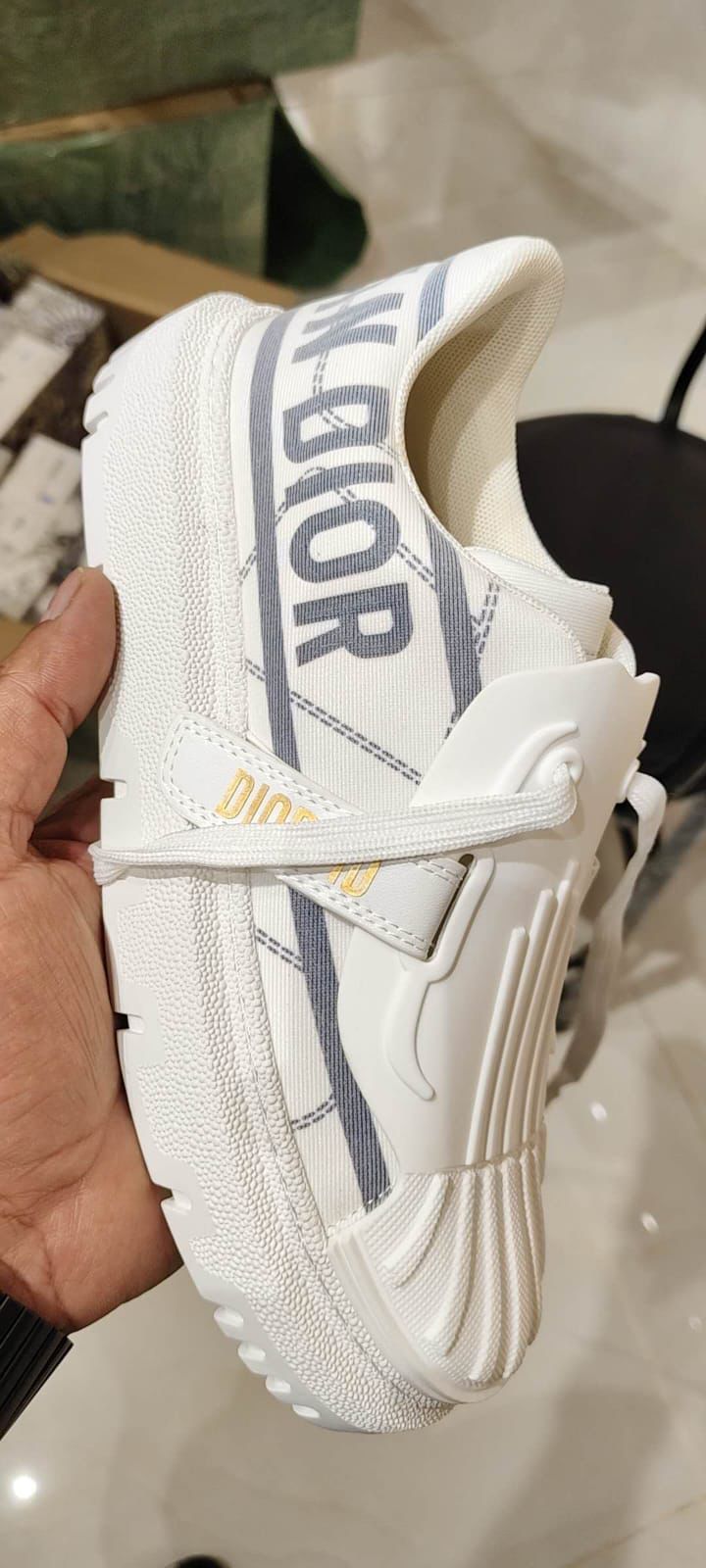 ID Low-Top Sneaker