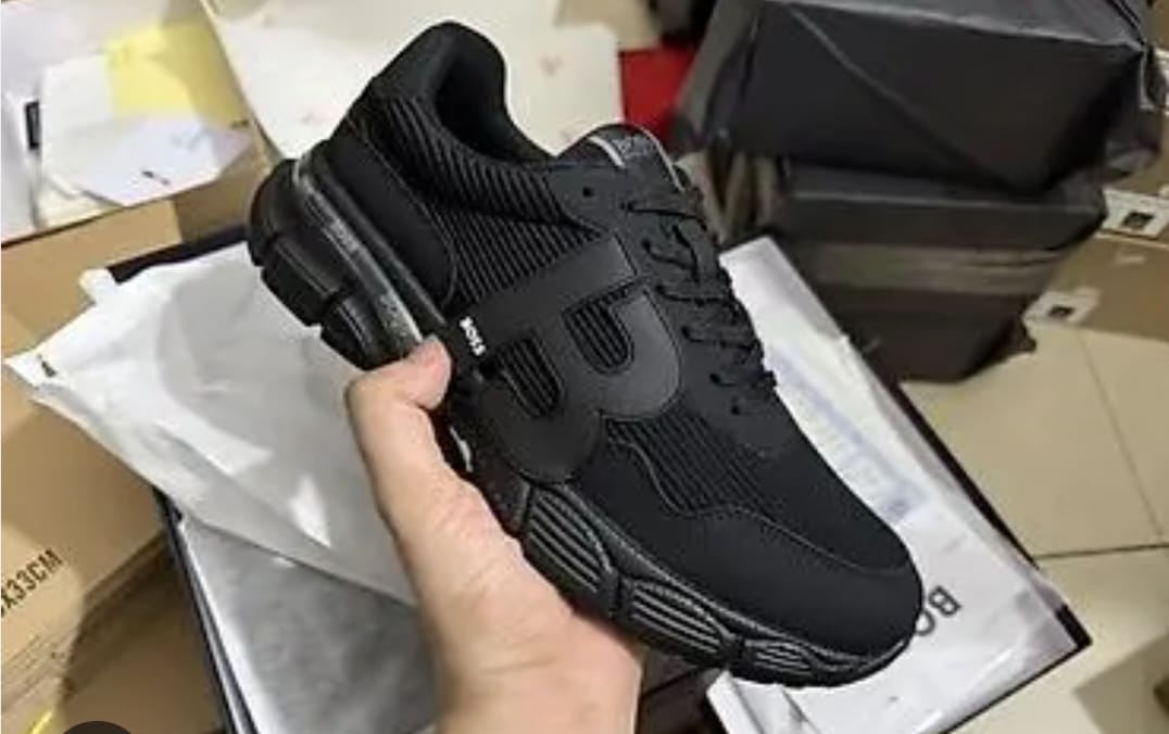 Premium Monochrome Performance Running Sneakers