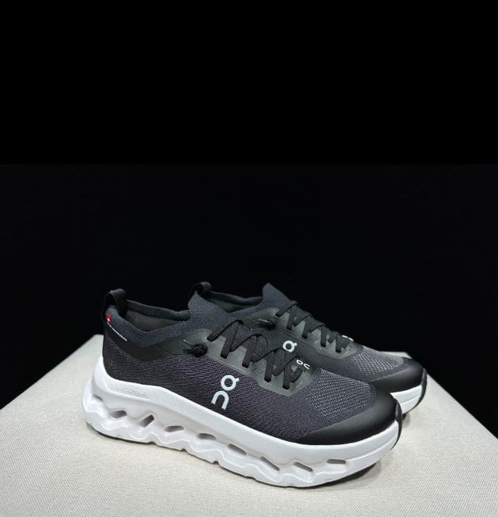 CloudFlex Ultra Cushion Running Sneakers
