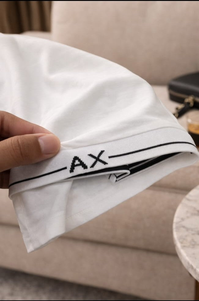 Elite Minimal Luxe Tee – Signature Trim Edition