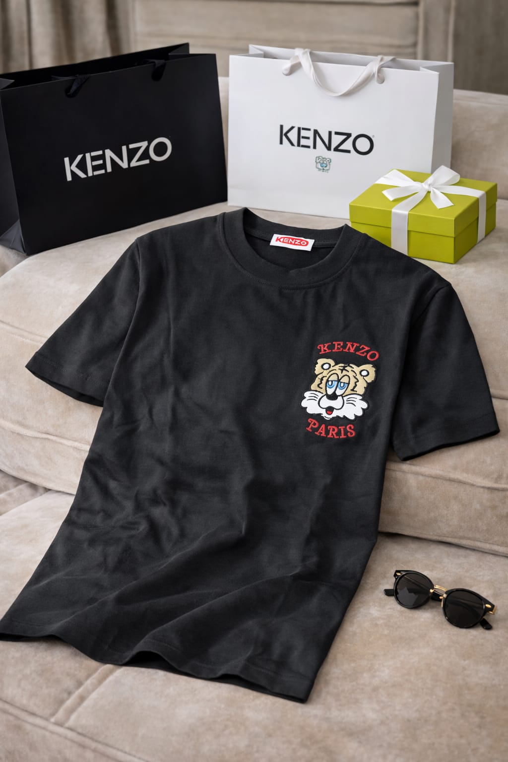 Tiger Crest Mini Logo Tee – Premium Street Luxe Edition