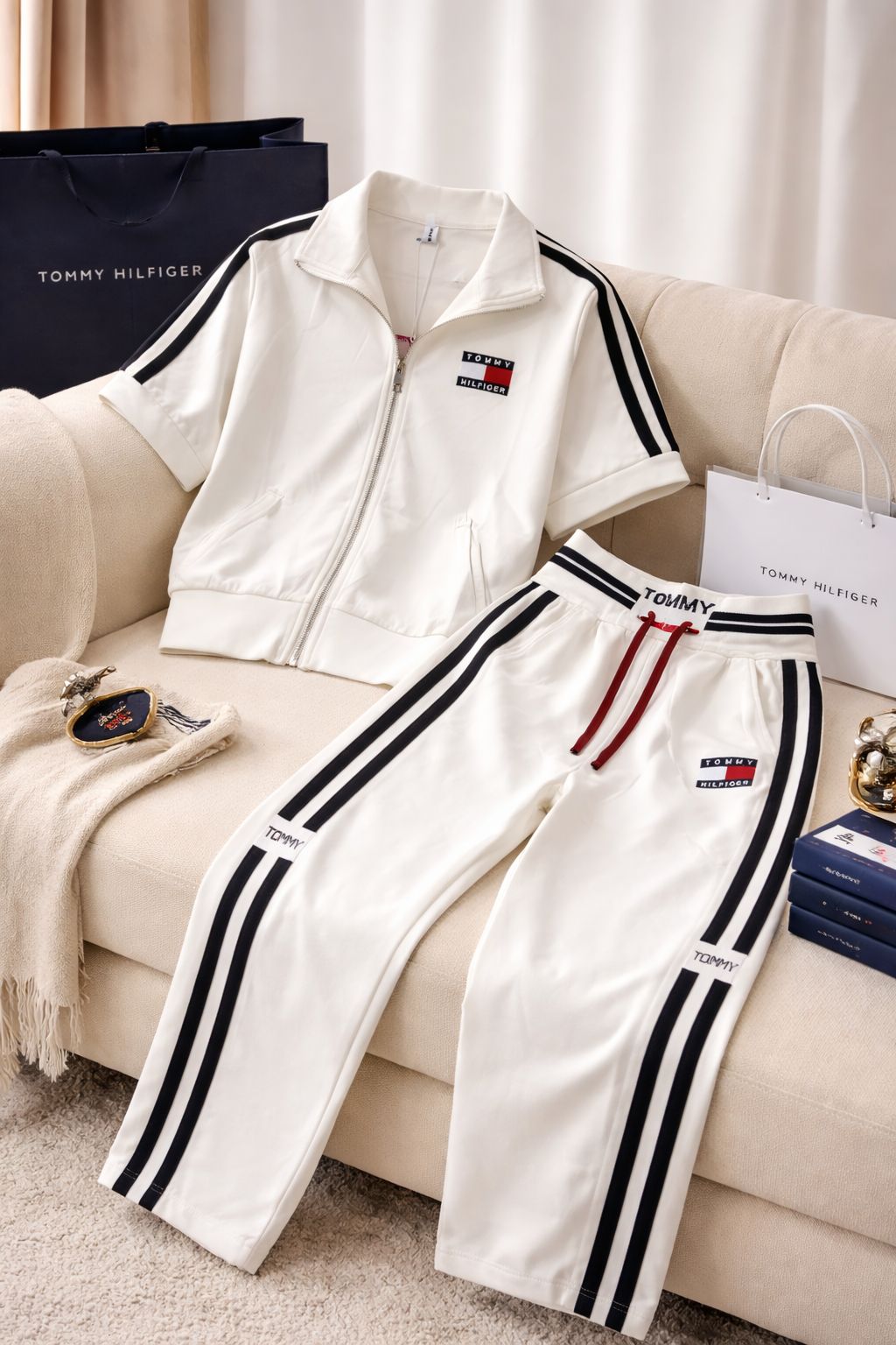 Signature Stripe Luxe Cord Set
