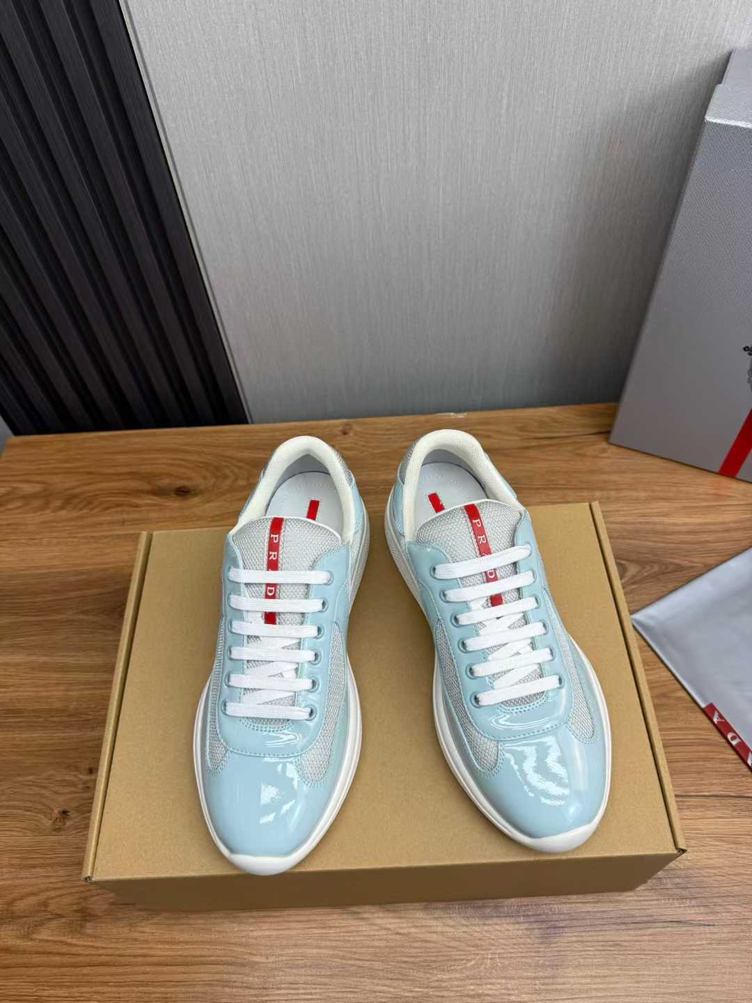 Luxury Patent Finish Women Sneakers