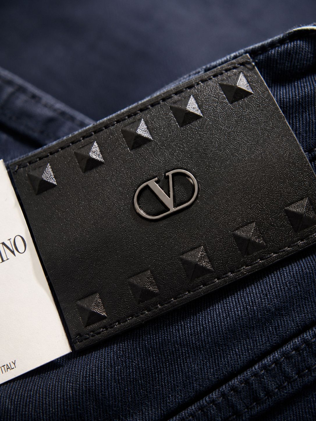 Signature Dark Indigo Denim (Men)