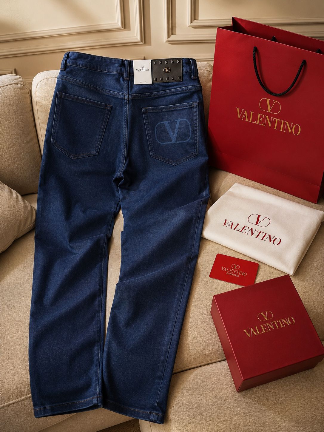 Signature Dark Indigo Denim (Men)