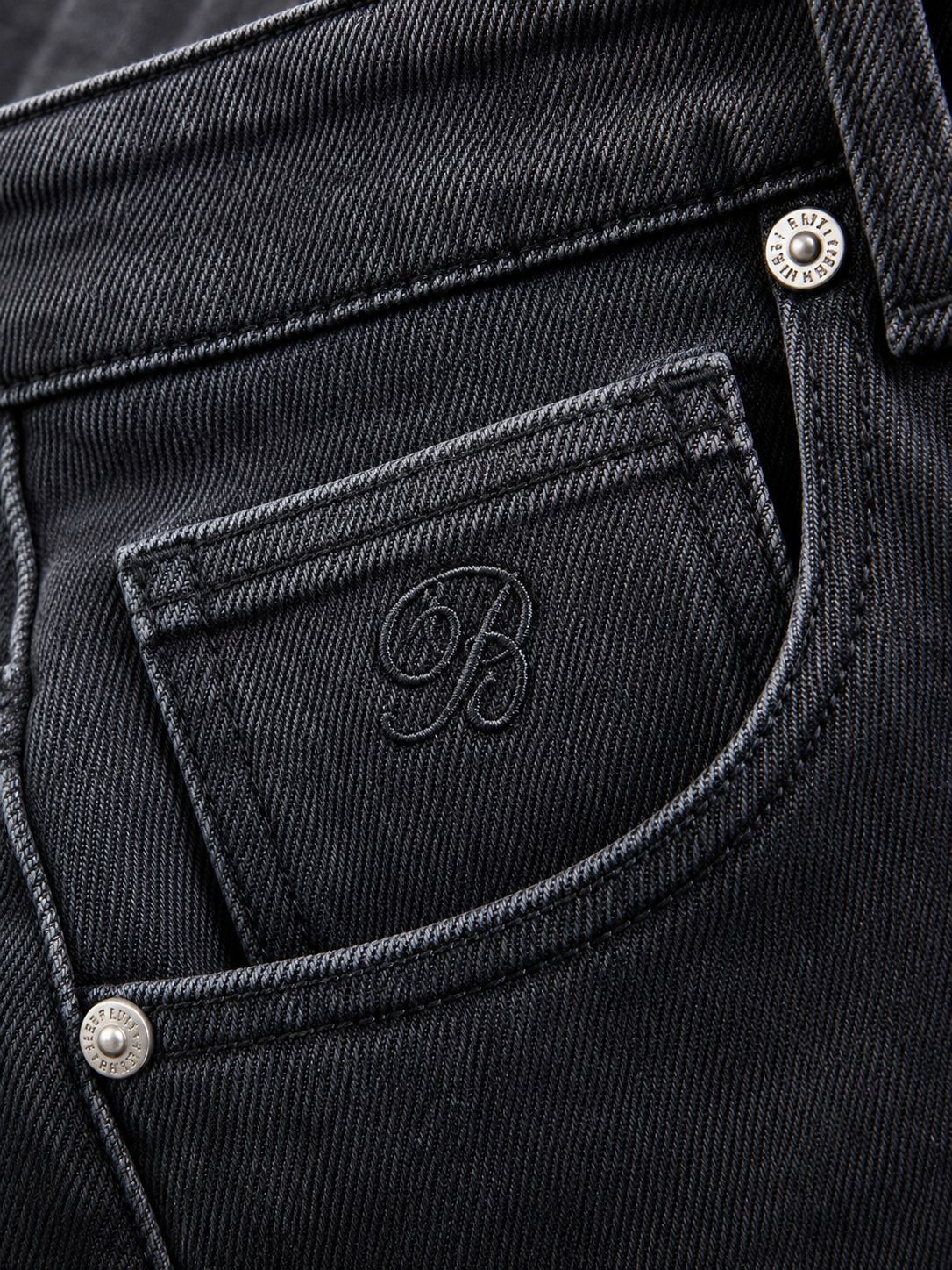 Carbon Fade Relaxed Denim (Men)