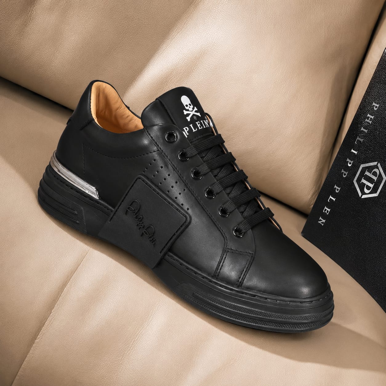 Urban Monarch Sneakers (Men)