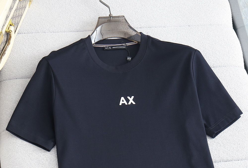 Core Luxe Crew Neck T-Shirt (Men)