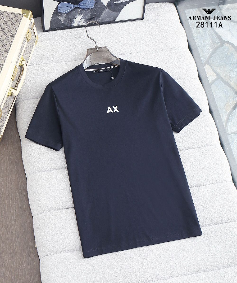 Core Luxe Crew Neck T-Shirt (Men)