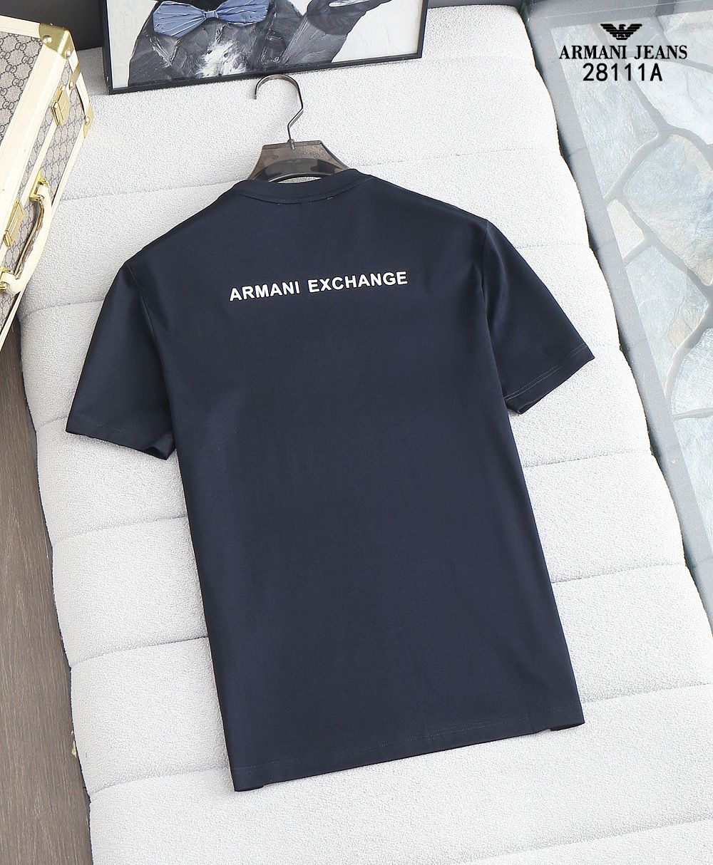 Core Luxe Crew Neck T-Shirt (Men)