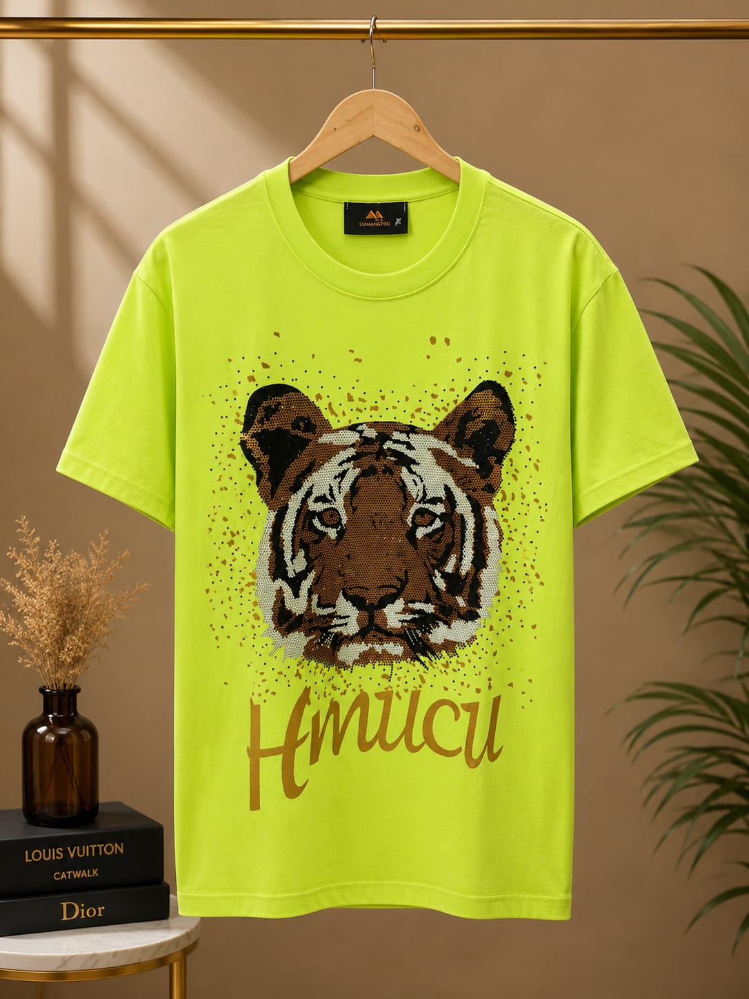 Crystal Luxe Graphic Tee (Men)