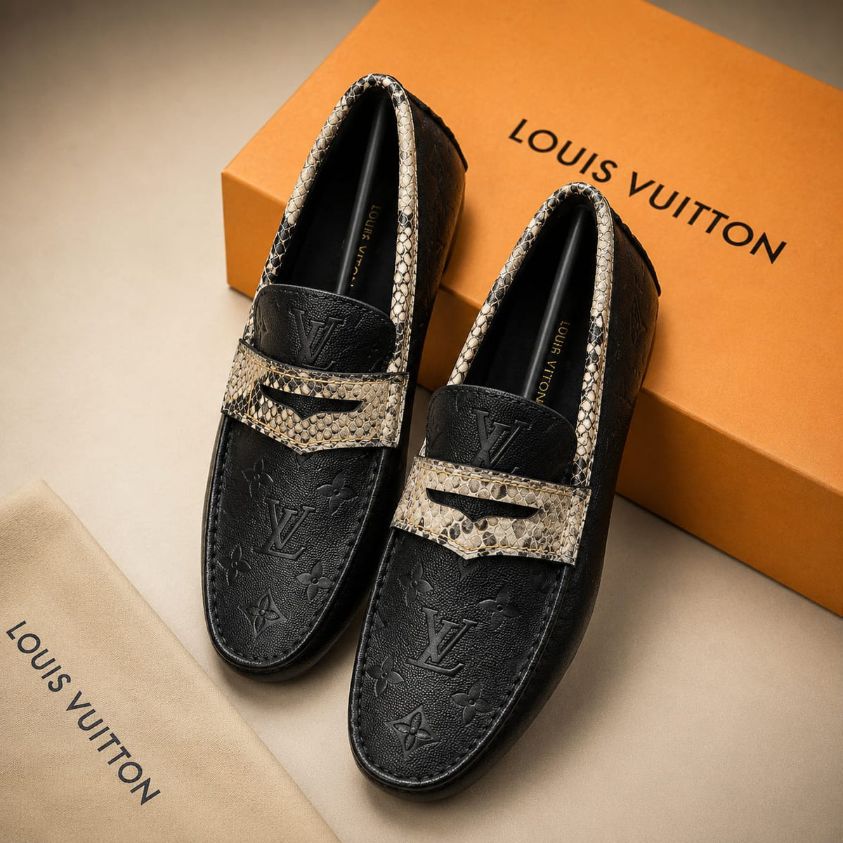 LOAFER SHOES