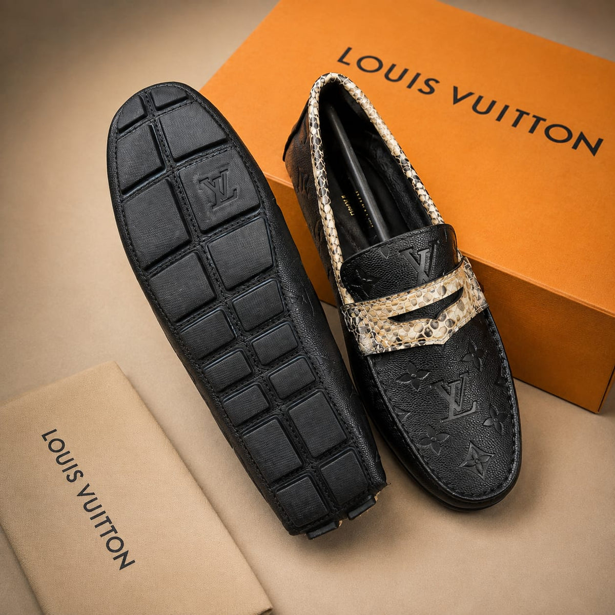LOAFER SHOES