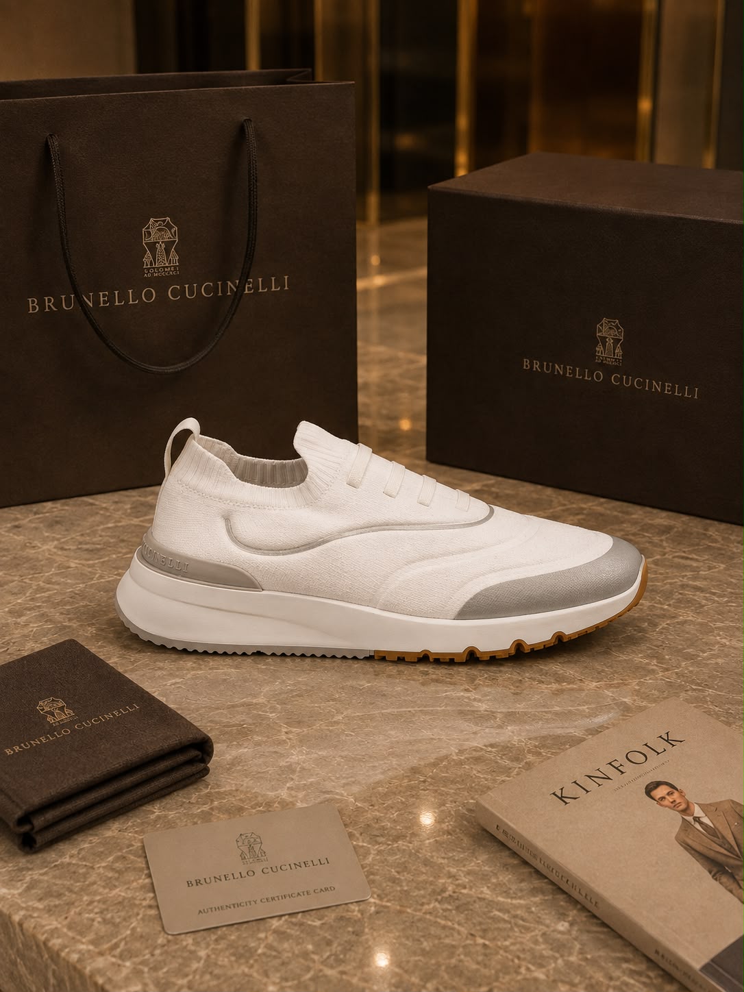 Men's Signature Lightweight Sock-Fit Lifestyle Sneakers