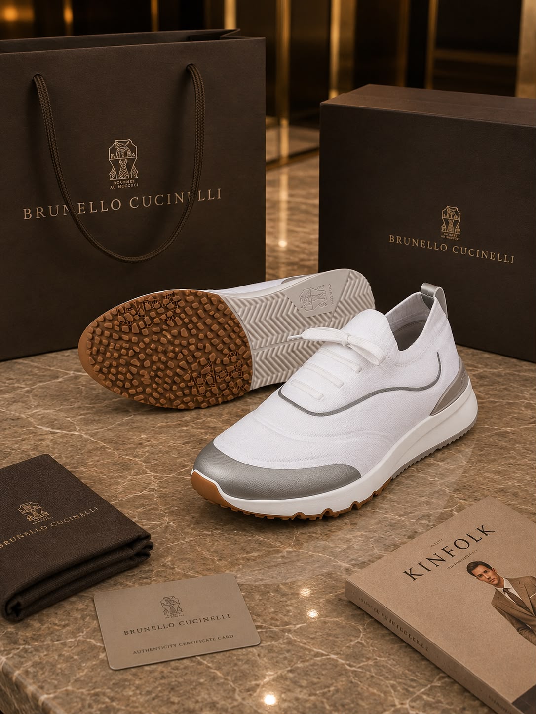 Men's Signature Lightweight Sock-Fit Lifestyle Sneakers