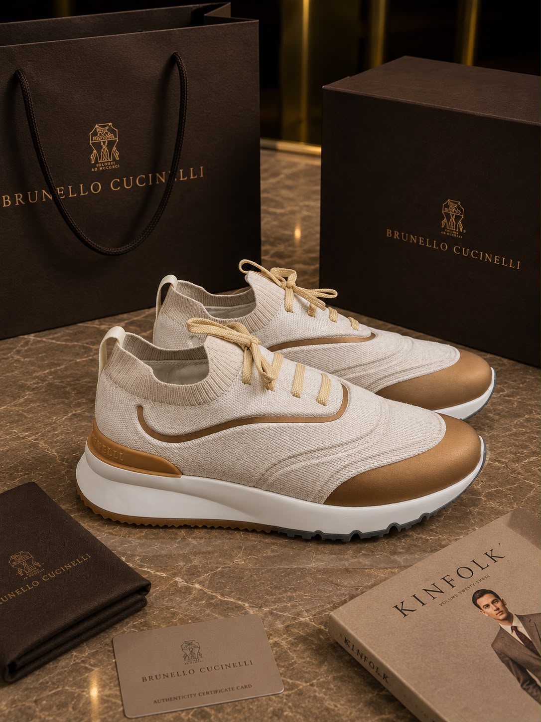 Men's Signature Lightweight Sock-Fit Lifestyle Sneakers