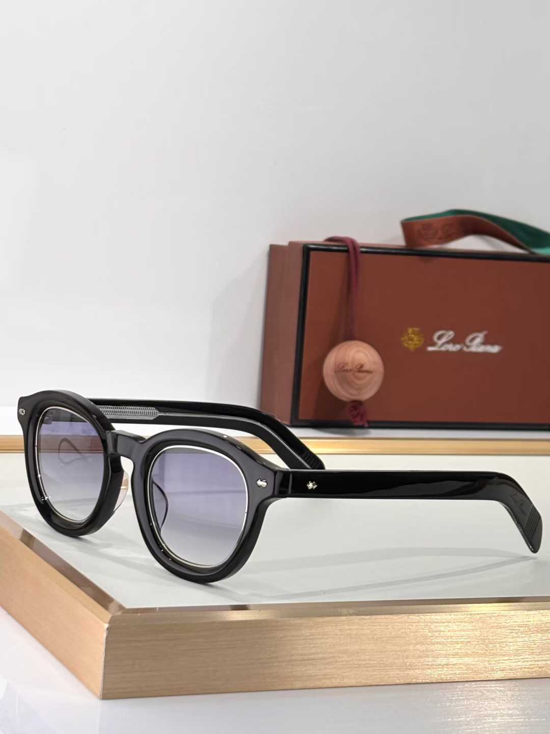 Premium Round Frame UV Protection Sunglasses